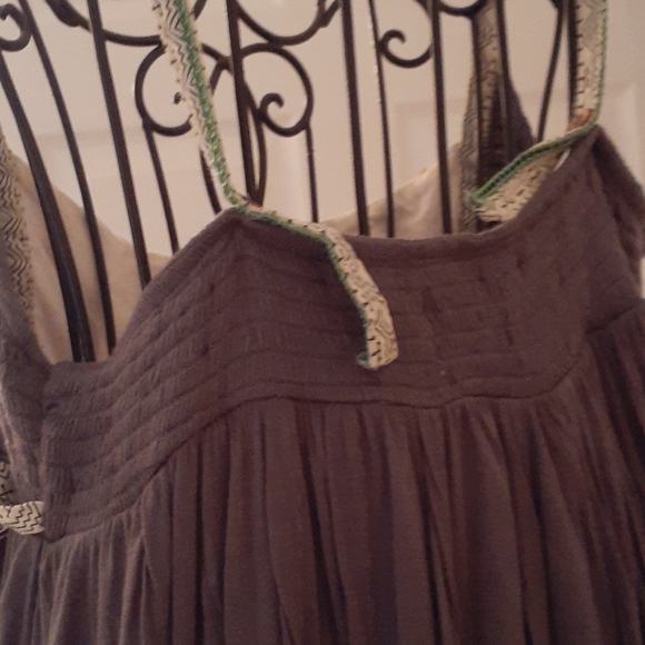 Top - Picture 4 of 4